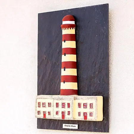 Haus Der Scheinwerfer Mit Freier Garage Appartement *